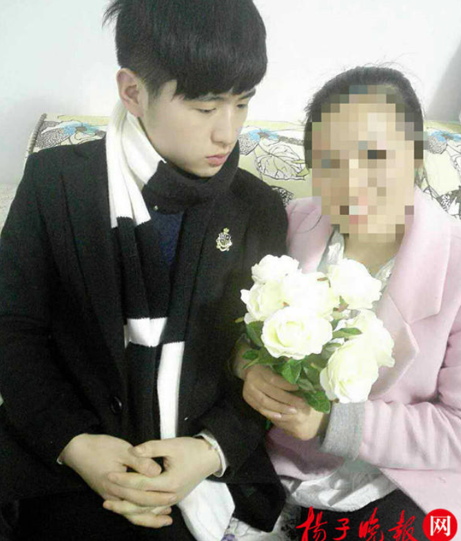 河南一19岁男孩苏州遇车祸脑死亡 家人含泪捐其器官