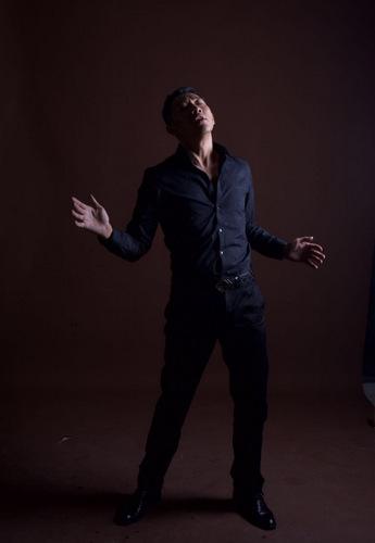 刘彦卿《东北娘们儿》杀青 爆角色形象写真