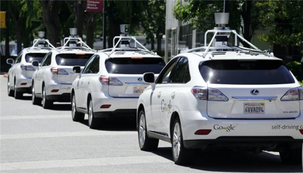 缓刹车、转大弯：Google想要自动驾驶系统像人一样开车