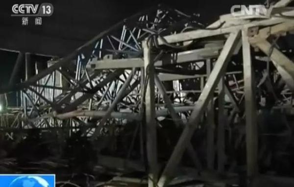 丰城电厂坍塌现场视频曝光:倒掉的钢结构比手臂粗
